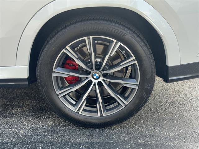 Certified 2026 BMW X6 M60i AWD/4WD image 30
