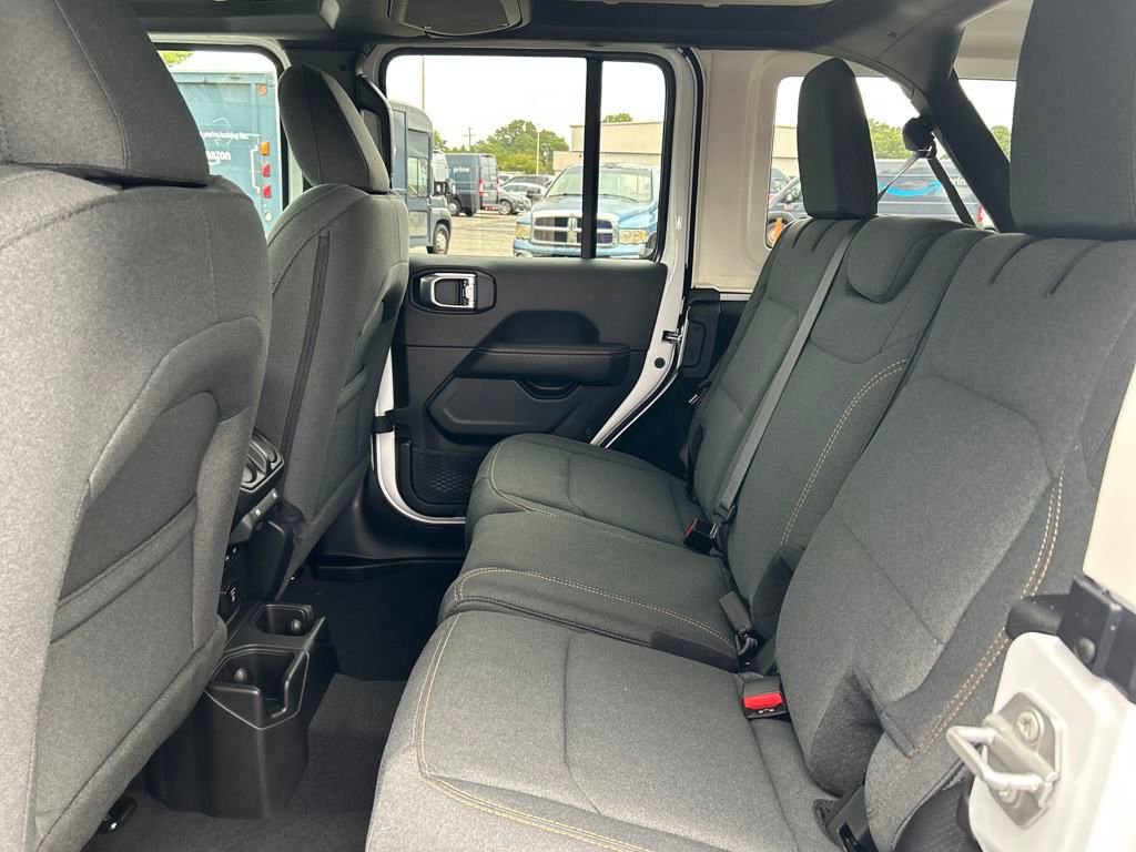 New 2025 Jeep Wrangler Sahara w/ Safety Group image 25