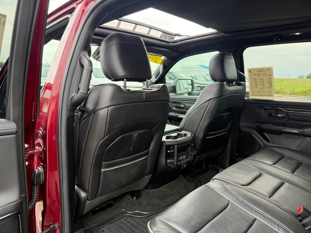 Used 2022 RAM 1500 Limited AWD/4WD image 13