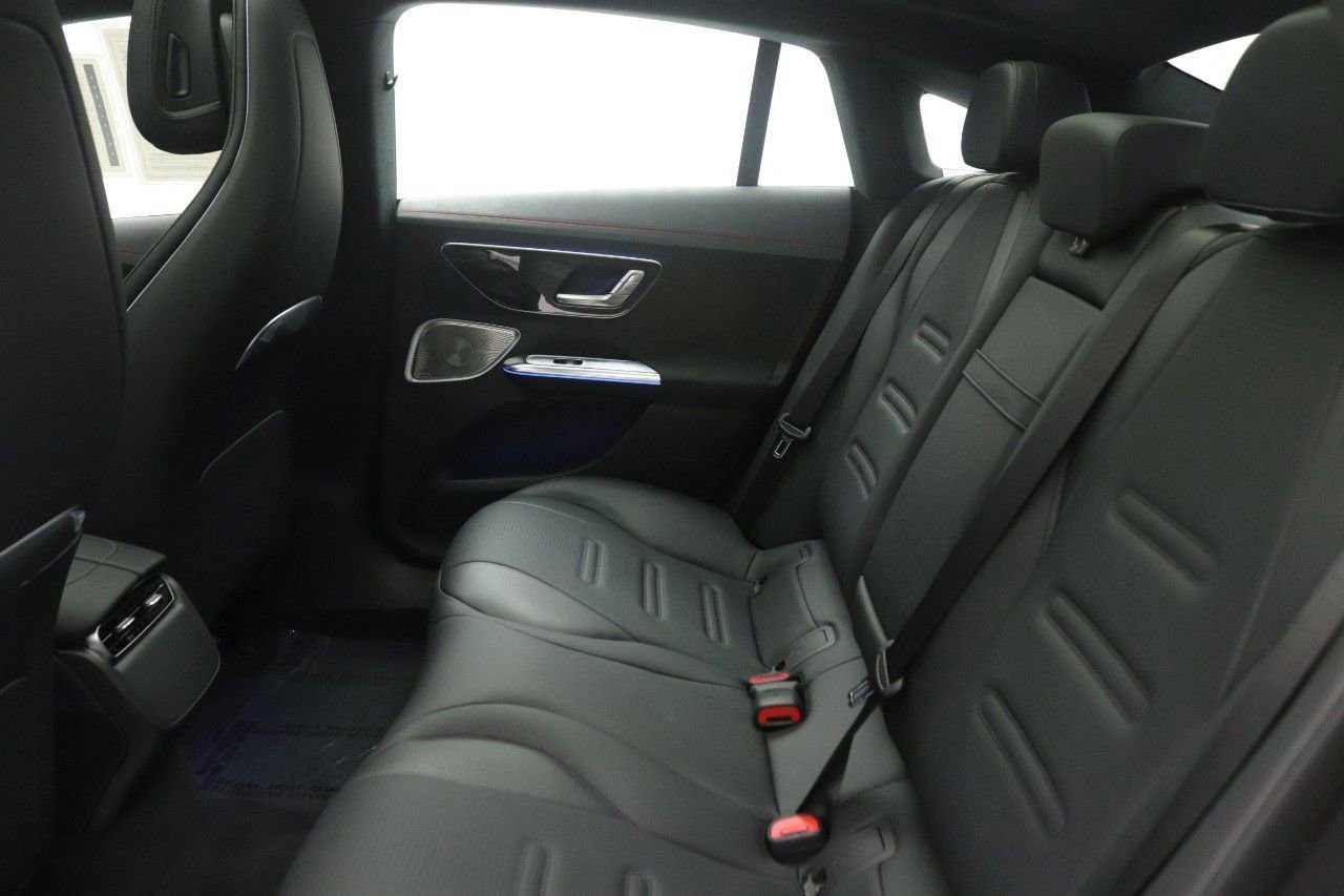 New 2025 Mercedes-Benz EQE AMG 4MATIC Sedan image 33