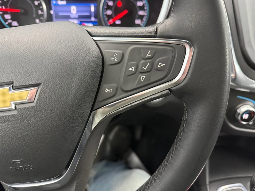 Used 2023 Chevrolet Equinox LT w/ Driver Convenience Package image 35
