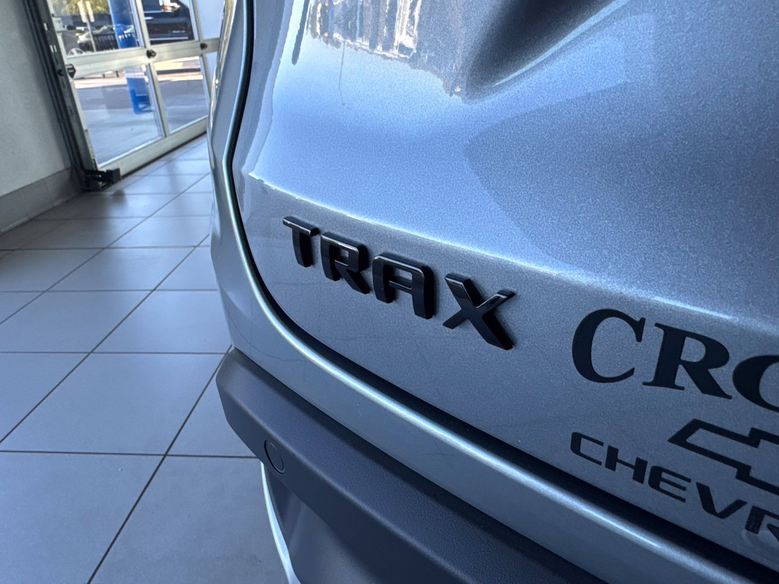 Used 2025 Chevrolet Trax LT w/ Driver Confidence Package FWD image 11