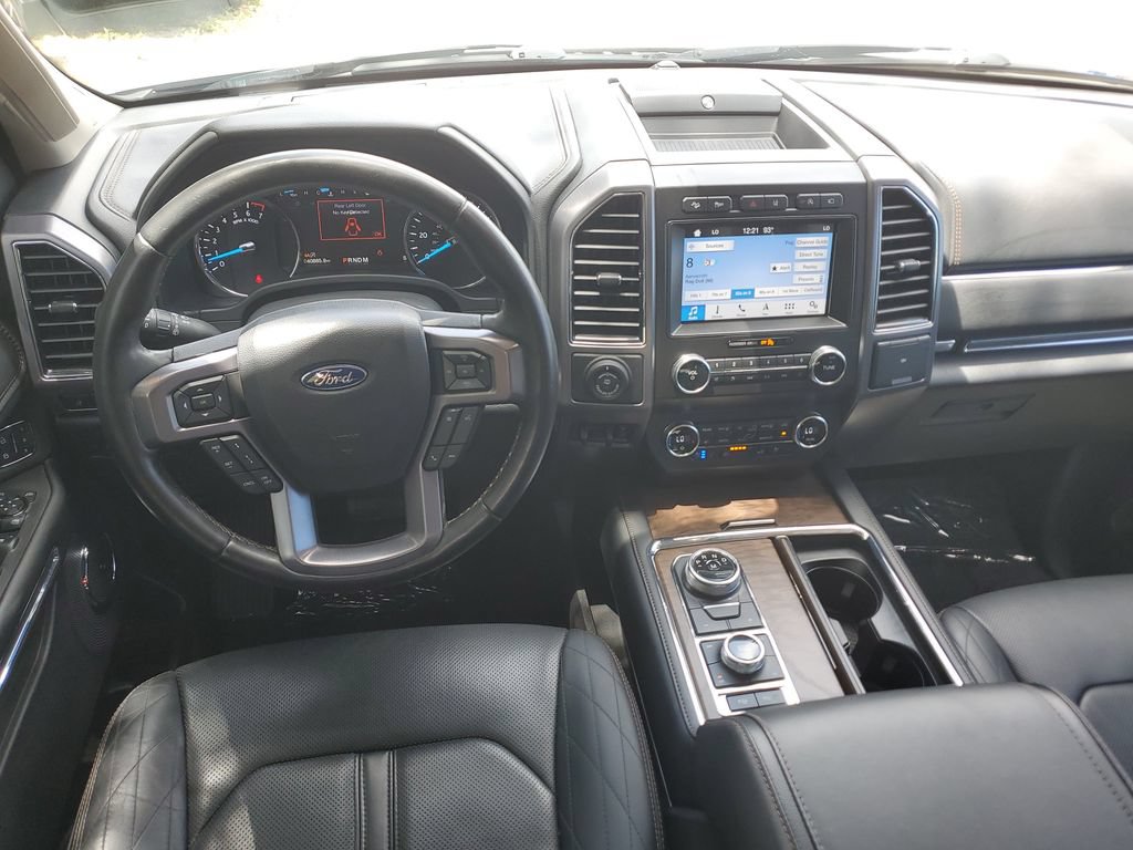 Used 2019 Ford Expedition Platinum AWD/4WD image 3