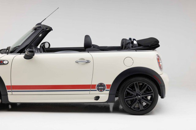 Used 2010 MINI Cooper S image 35