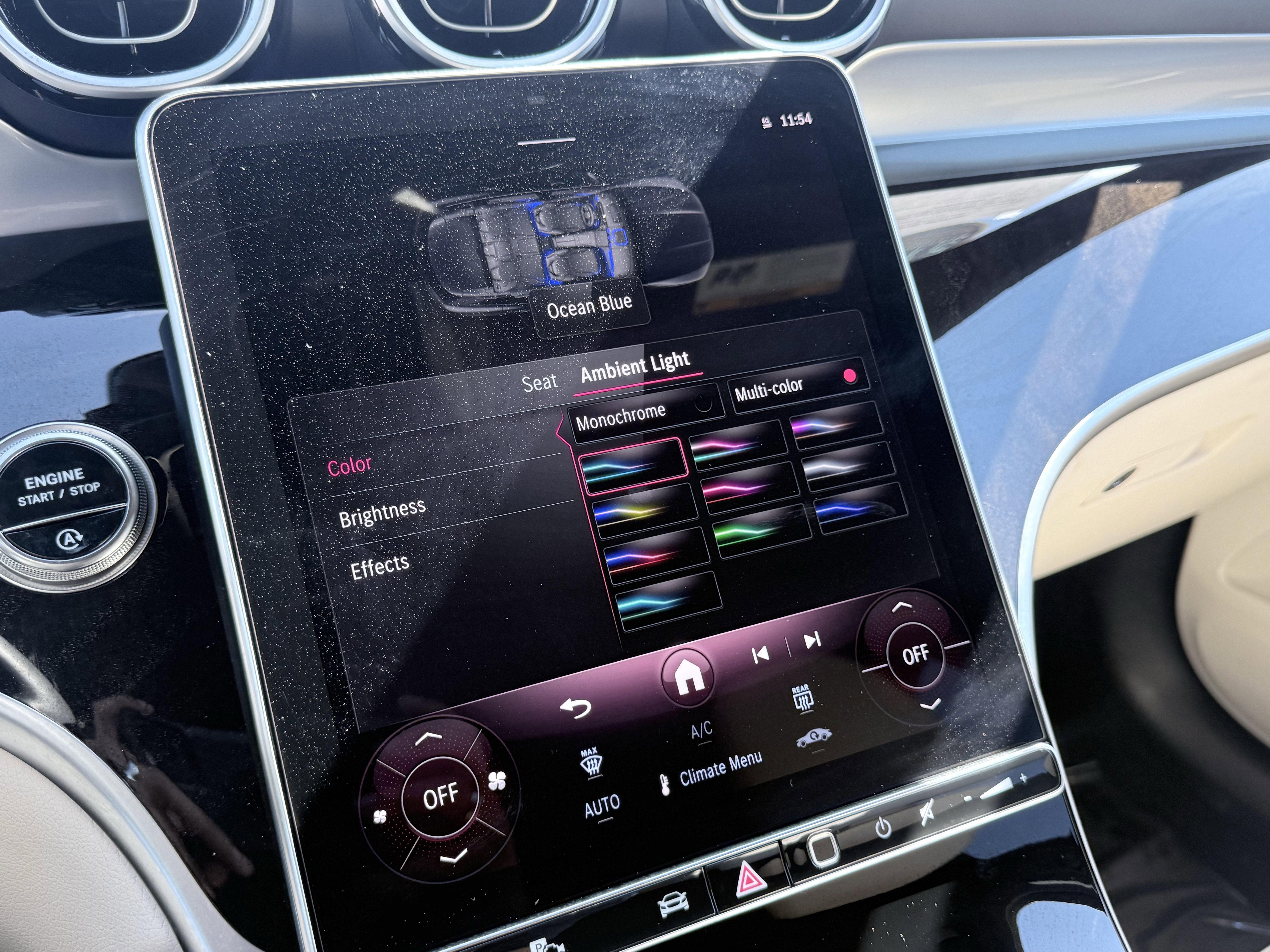 Used 2025 Mercedes-Benz GLC 300 4MATIC image 69