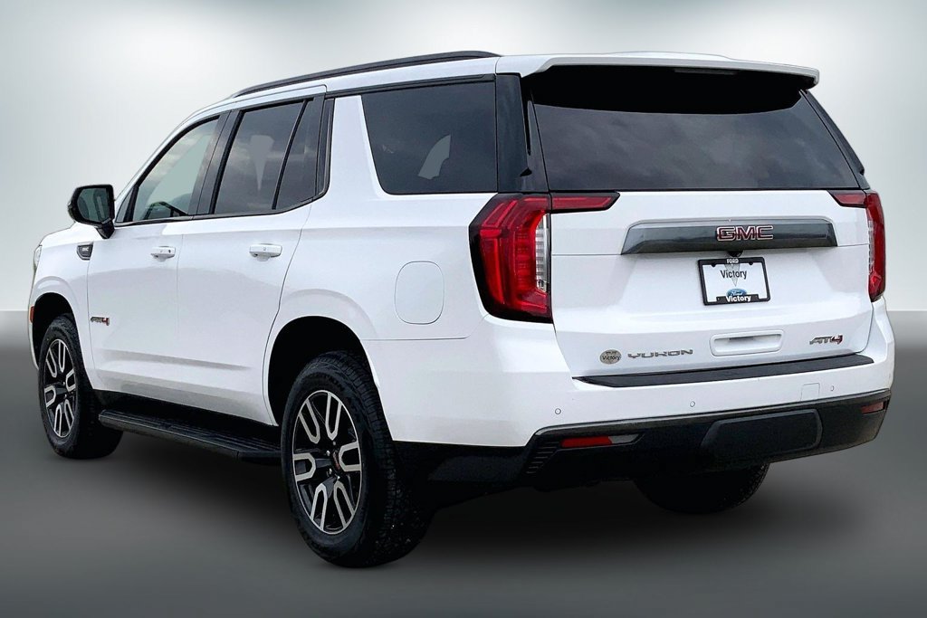 Used 2021 GMC Yukon AT4 w/ Rear Media and Nav Package AWD/4WD image 11