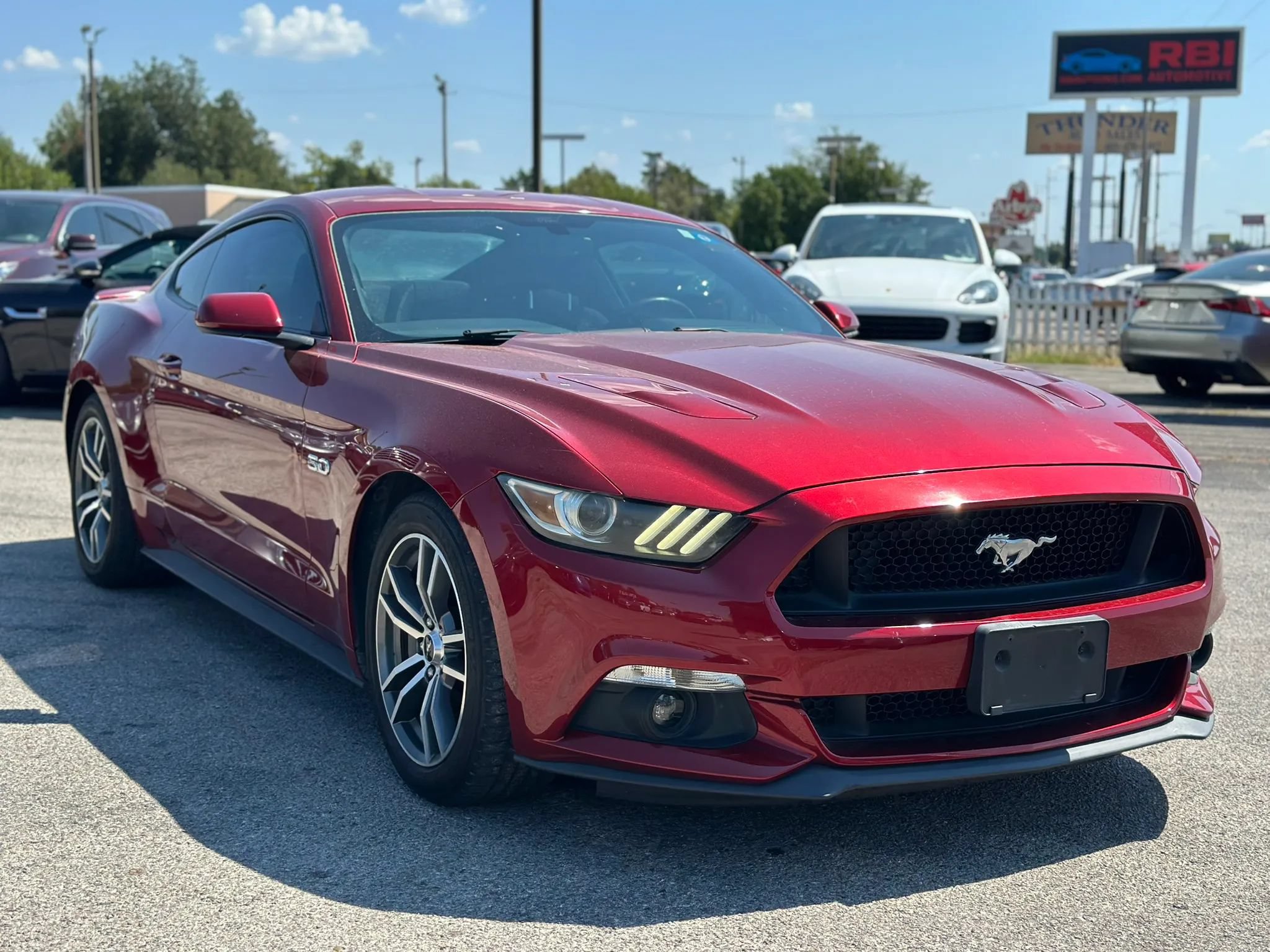 Used 2015 Ford Mustang GT RWD image 3