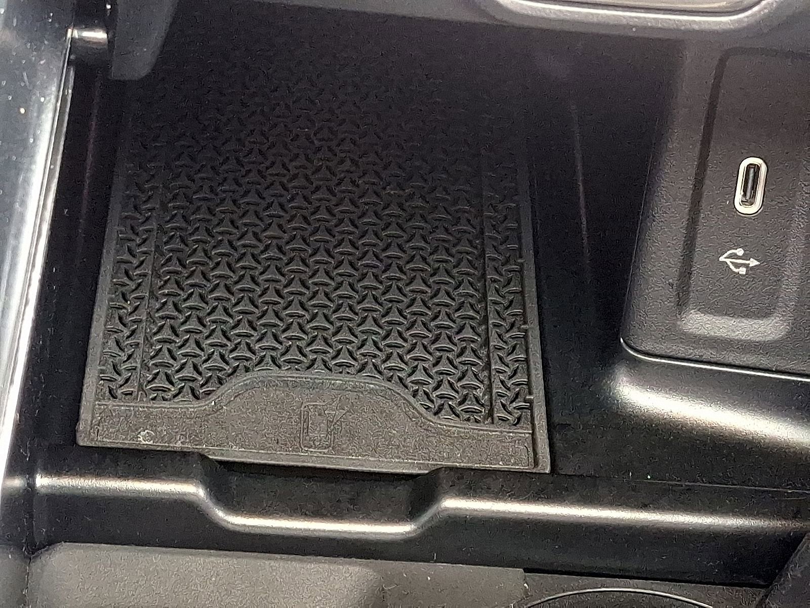 Used 2023 Mercedes-Benz GLC 300 4MATIC image 27