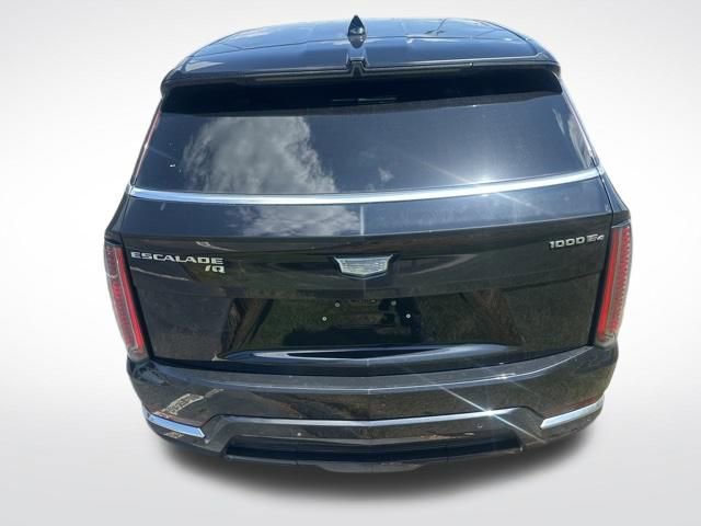 Used 2025 Cadillac Escalade IQ Luxury 1 AWD/4WD image 6