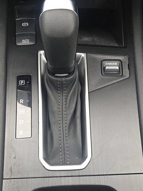 Used 2025 Nissan Kicks S FWD image 29
