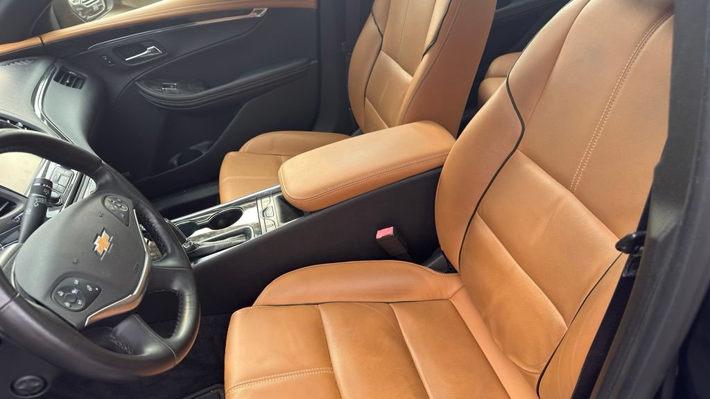 Used 2015 Chevrolet Impala LTZ FWD image 11