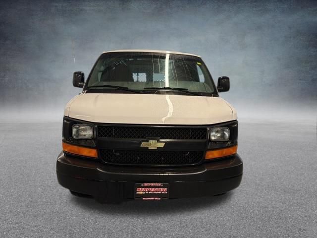 Used 2014 Chevrolet Express 2500 RWD image 3