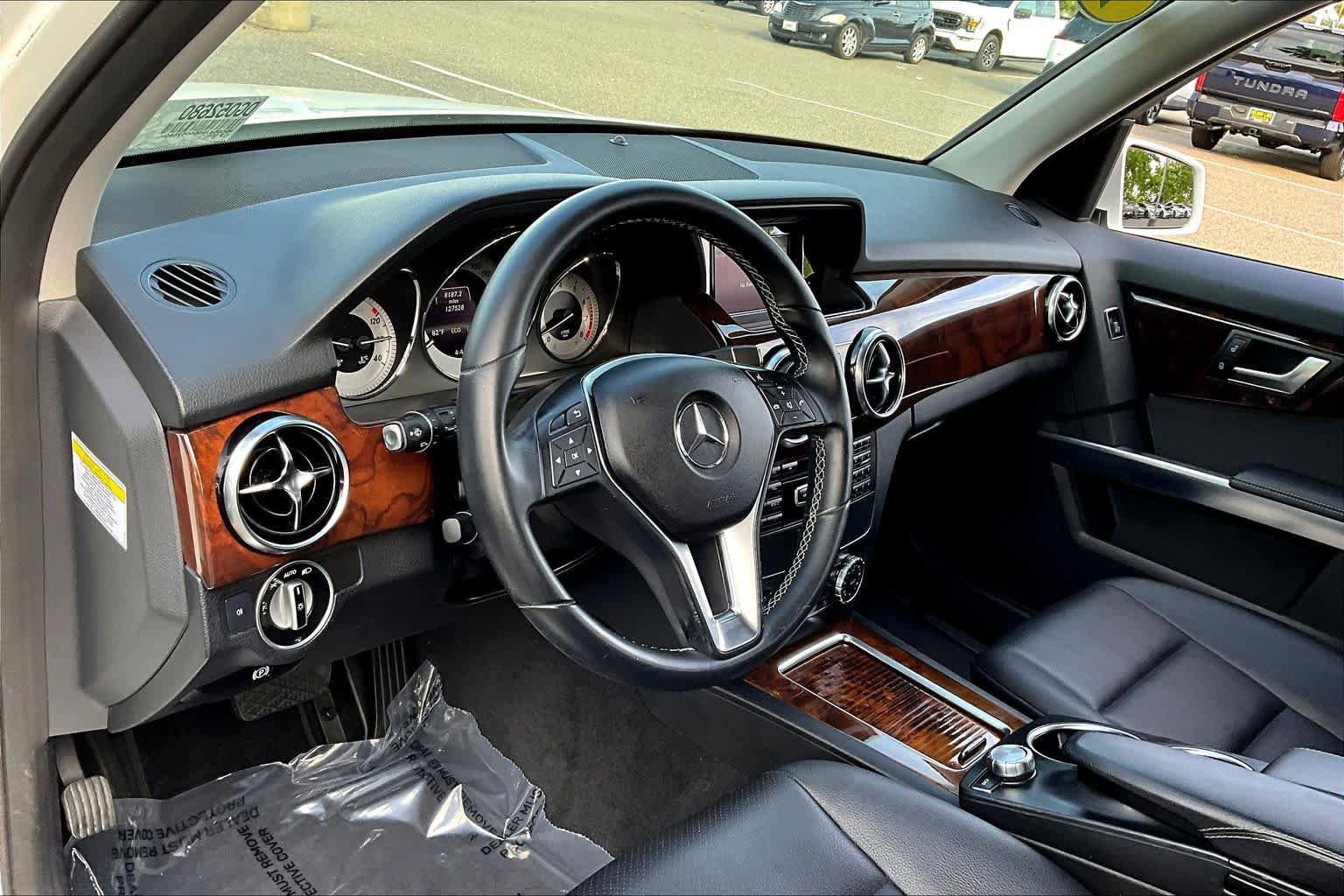 Used 2013 Mercedes-Benz GLK 350 4MATIC image 17