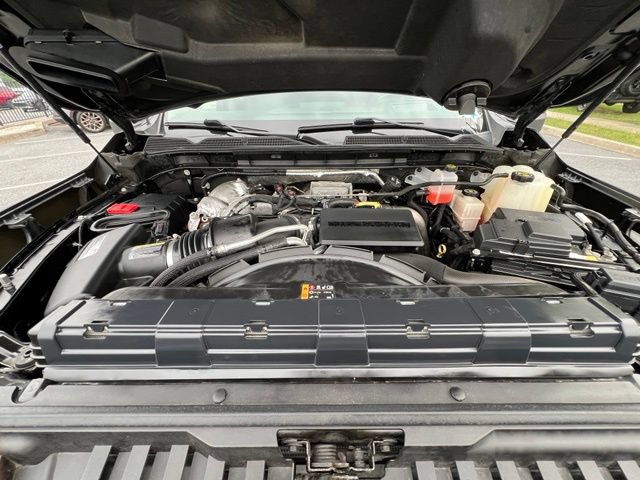 Used 2021 GMC Sierra 3500 Denali w/ Denali Ultimate Package AWD/4WD image 13