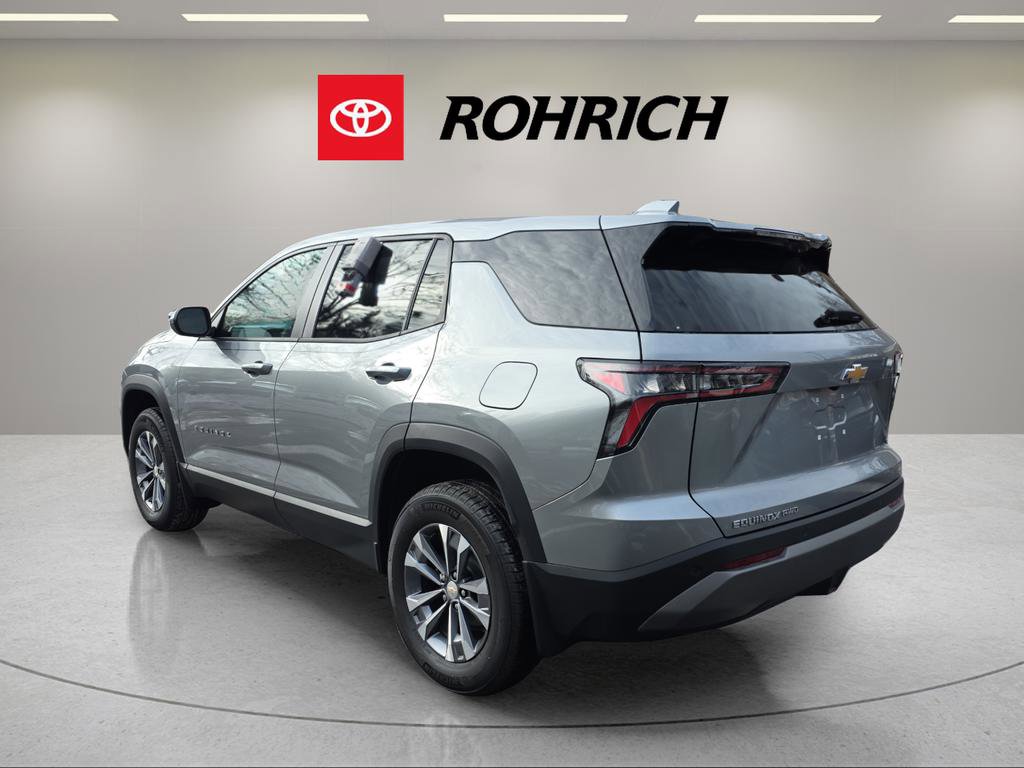 Used 2026 Chevrolet Equinox LT w/ Convenience Package II image 8