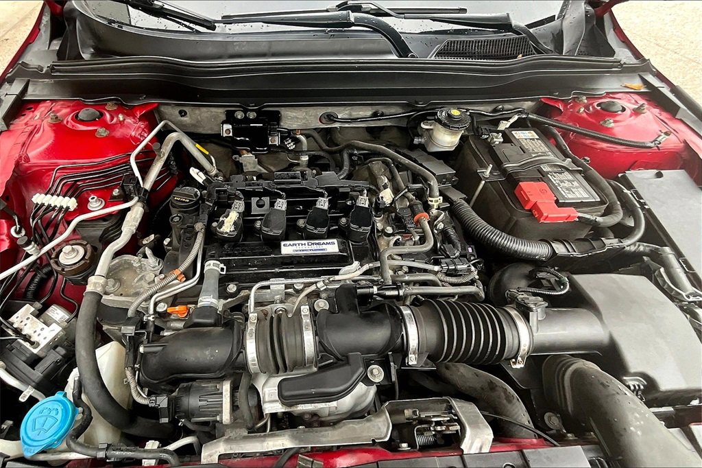 Used 2018 Honda Accord Sport image 28
