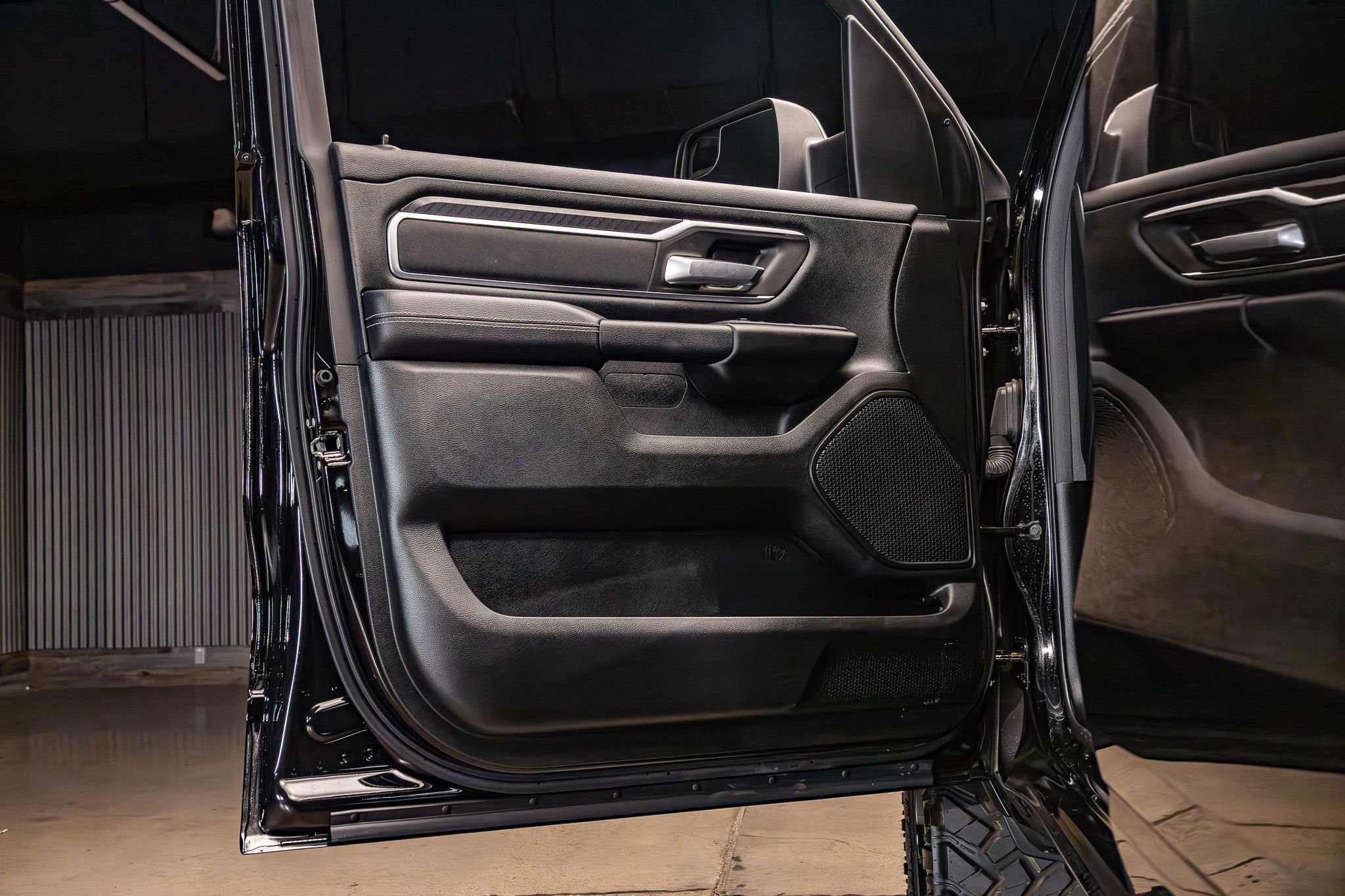 Used 2025 RAM 1500 Big Horn AWD/4WD image 31