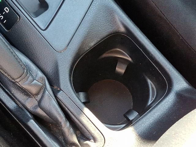 Used 2016 Toyota RAV4 LE image 26