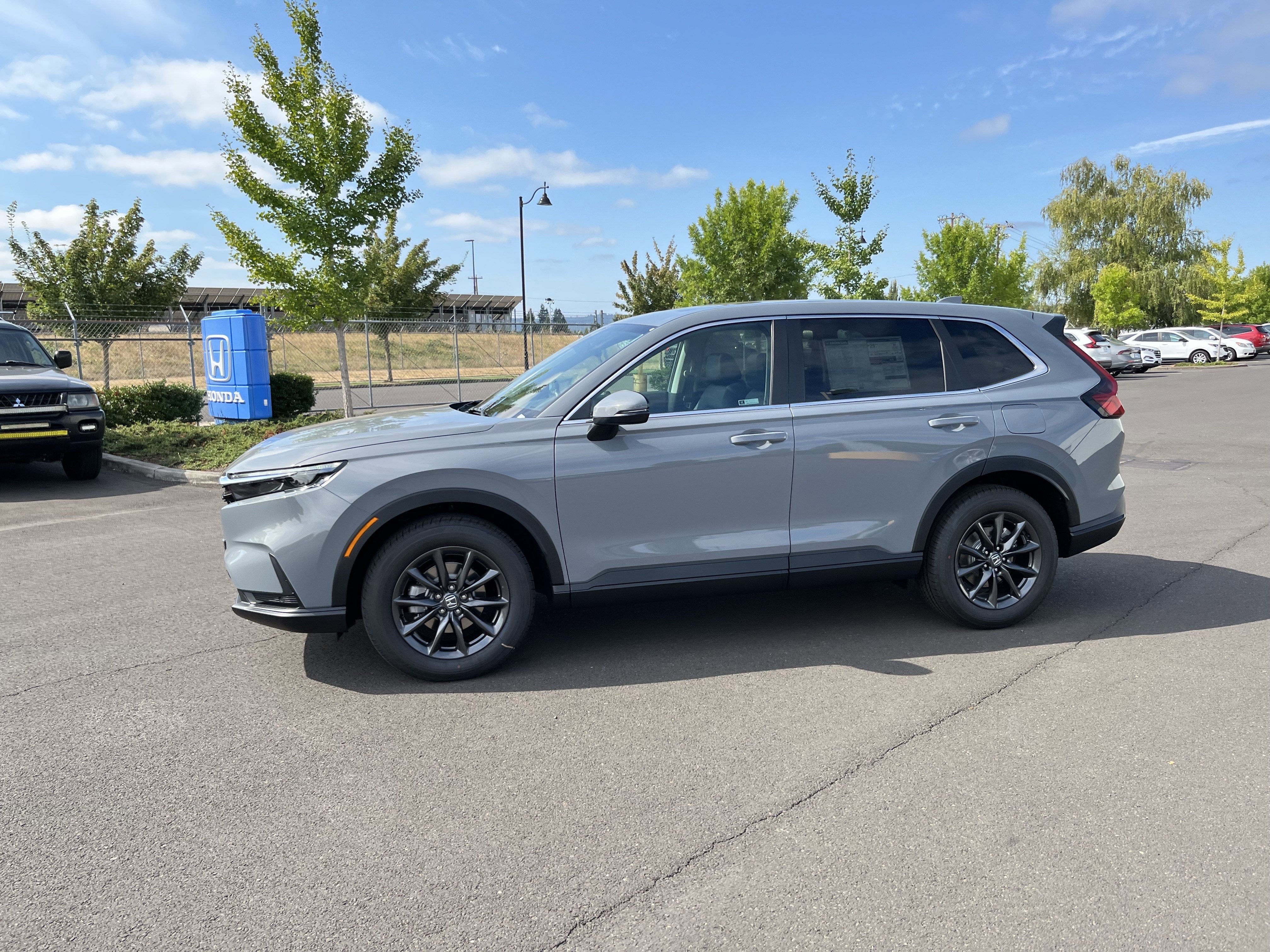New 2026 Honda CR-V EX-L image 2