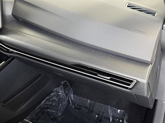 New 2025 Volkswagen GTI SE FWD image 31