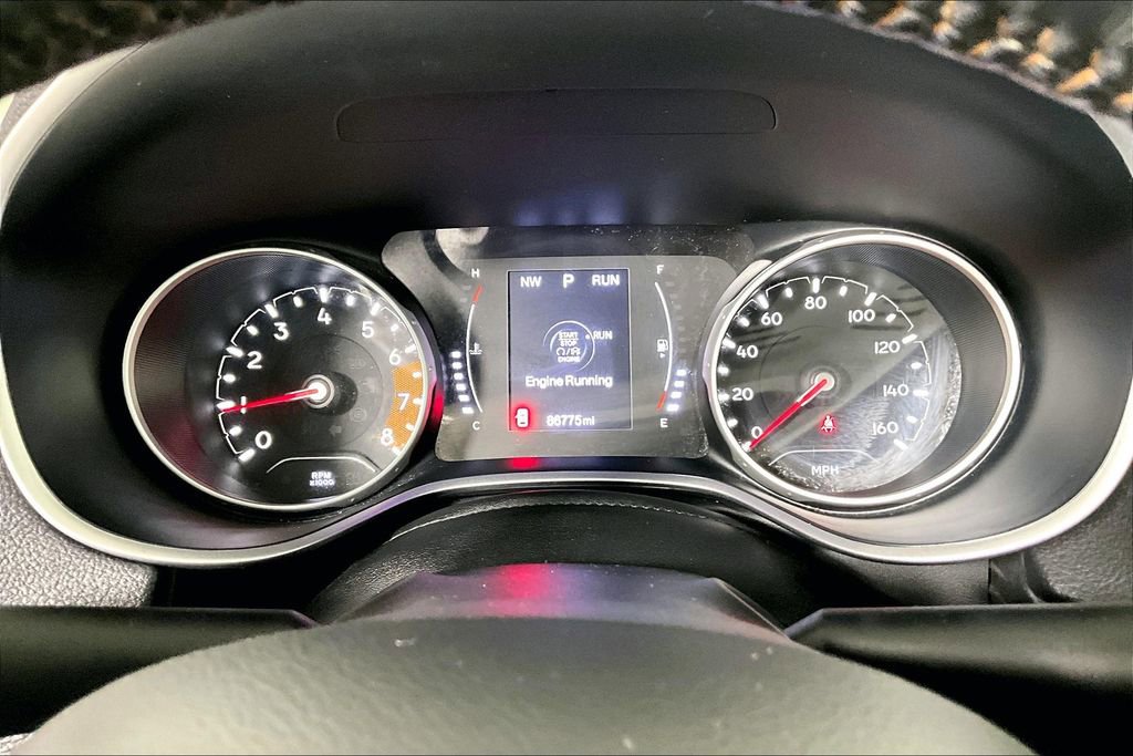 Used 2018 Jeep Compass Latitude w/ Cold Weather Group image 20