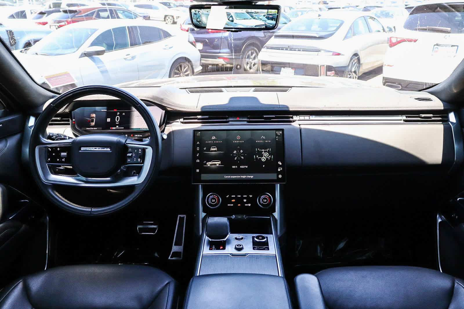 Used 2023 Land Rover Range Rover SE AWD/4WD image 13