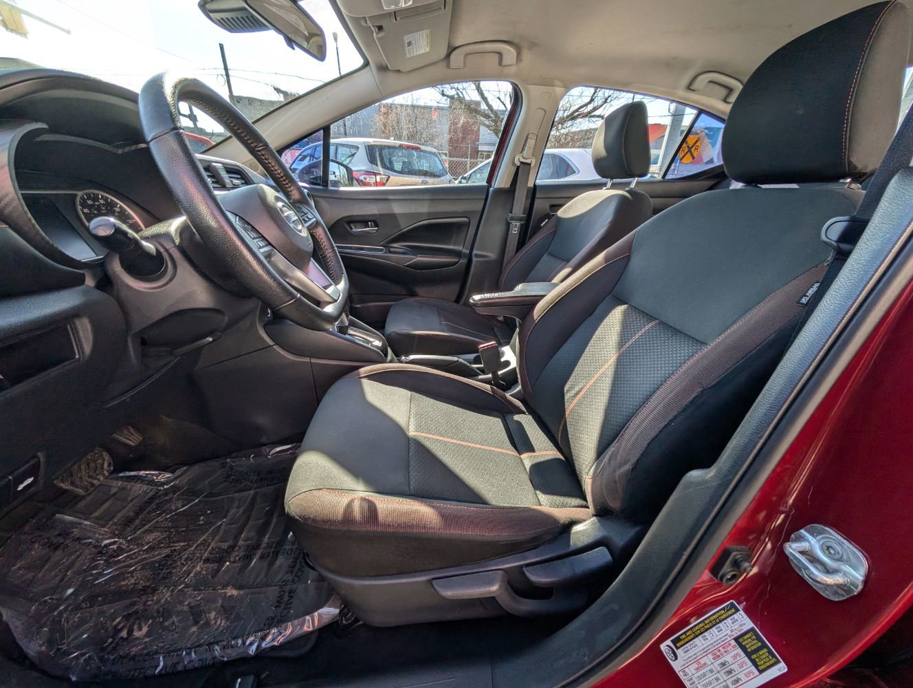 Used 2021 Nissan Versa SR FWD image 15