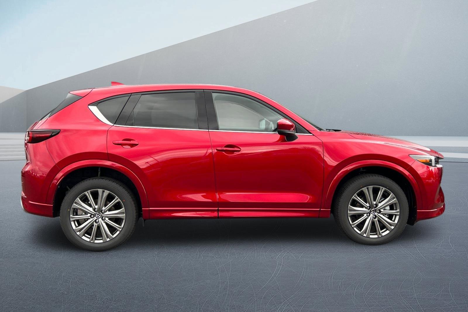 New 2025 MAZDA CX-5 Signature image 2