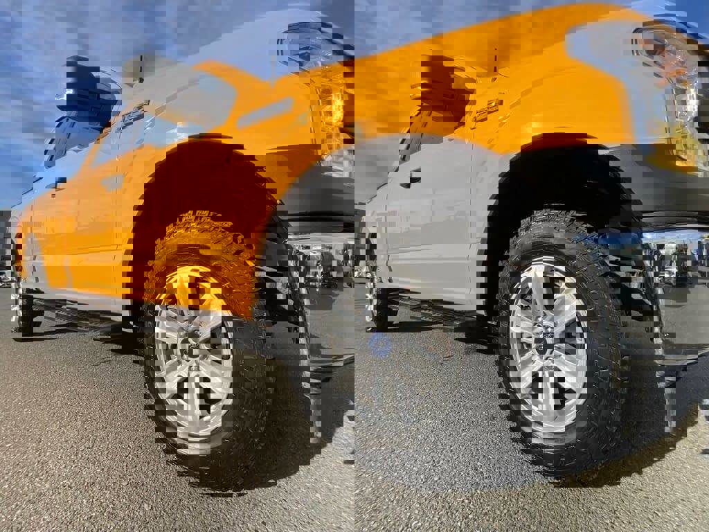 Used 2017 Ford F150 XLT w/ Equipment Group 301A Mid image 11