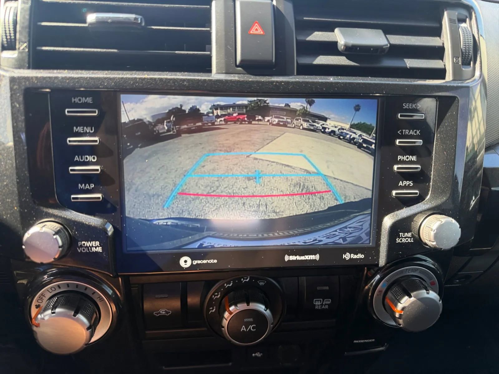 Used 2020 Toyota 4Runner TRD Off-Road Premium w/ Moonroof Package AWD/4WD image 19