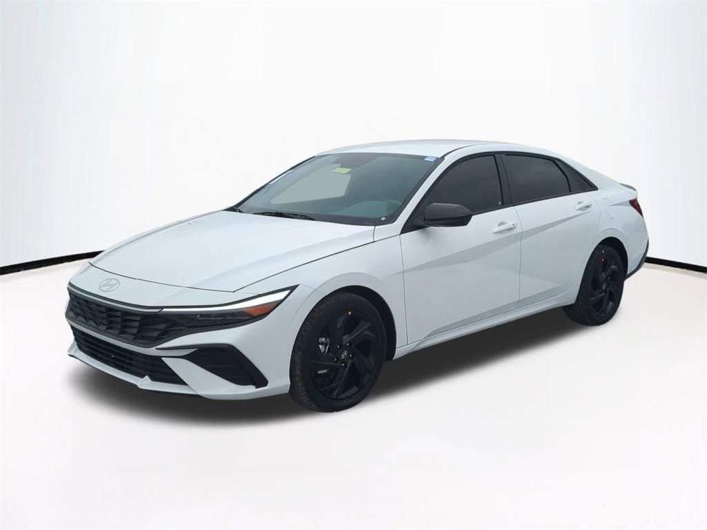New 2026 Hyundai Elantra Sport image 9