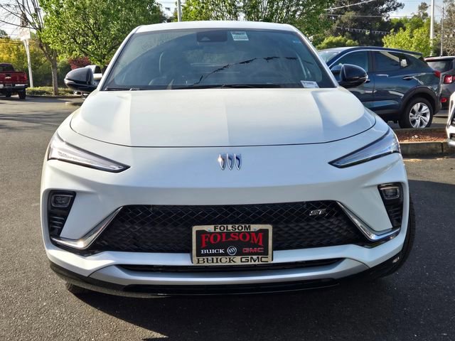 New 2026 Buick Envision Avenir image 2