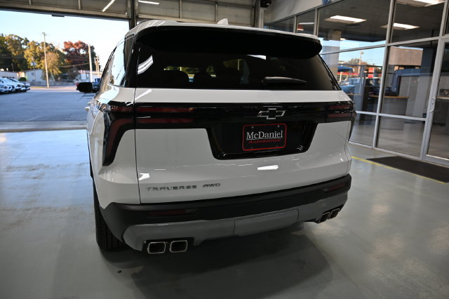 New 2027 Chevrolet Traverse LT AWD/4WD image 6