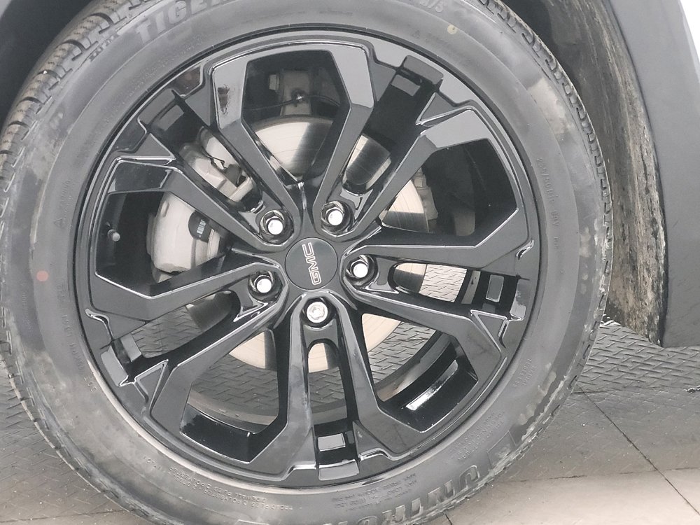 Used 2020 GMC Terrain SLE w/ Driver Convenience Package FWD image 31