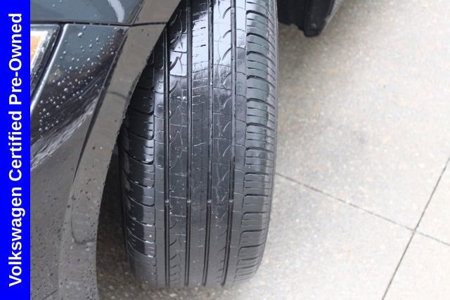 Used 2024 Volkswagen Jetta SE image 11