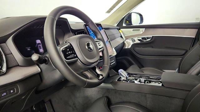 New 2026 Volvo XC90 T8 Ultra w/ Lounge Package AWD/4WD image 12
