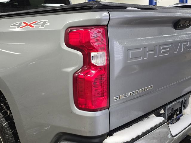 Used 2023 Chevrolet Silverado 1500 LT image 35