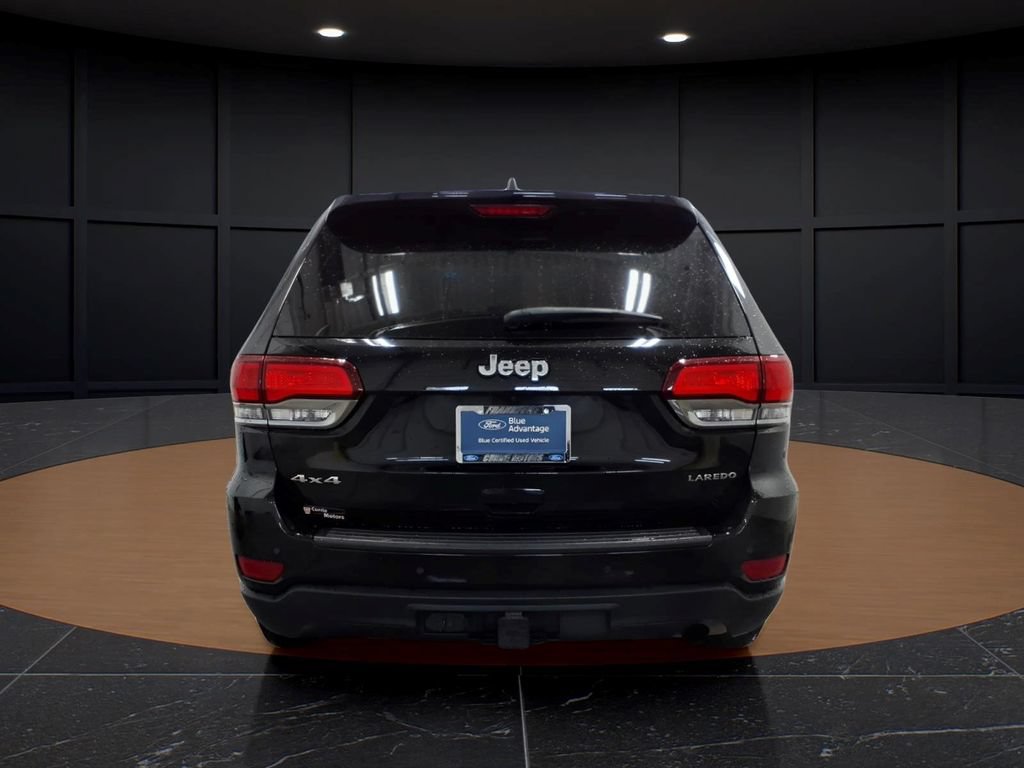 Used 2021 Jeep Grand Cherokee Laredo X AWD/4WD image 5