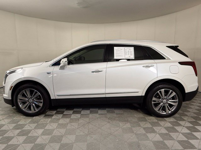 Certified 2024 Cadillac XT5 Premium Luxury FWD image 3