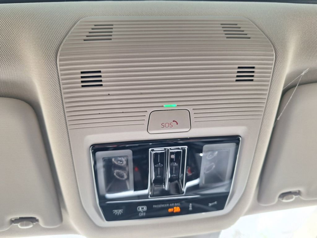 New 2026 Volkswagen Atlas Peak Edition image 19