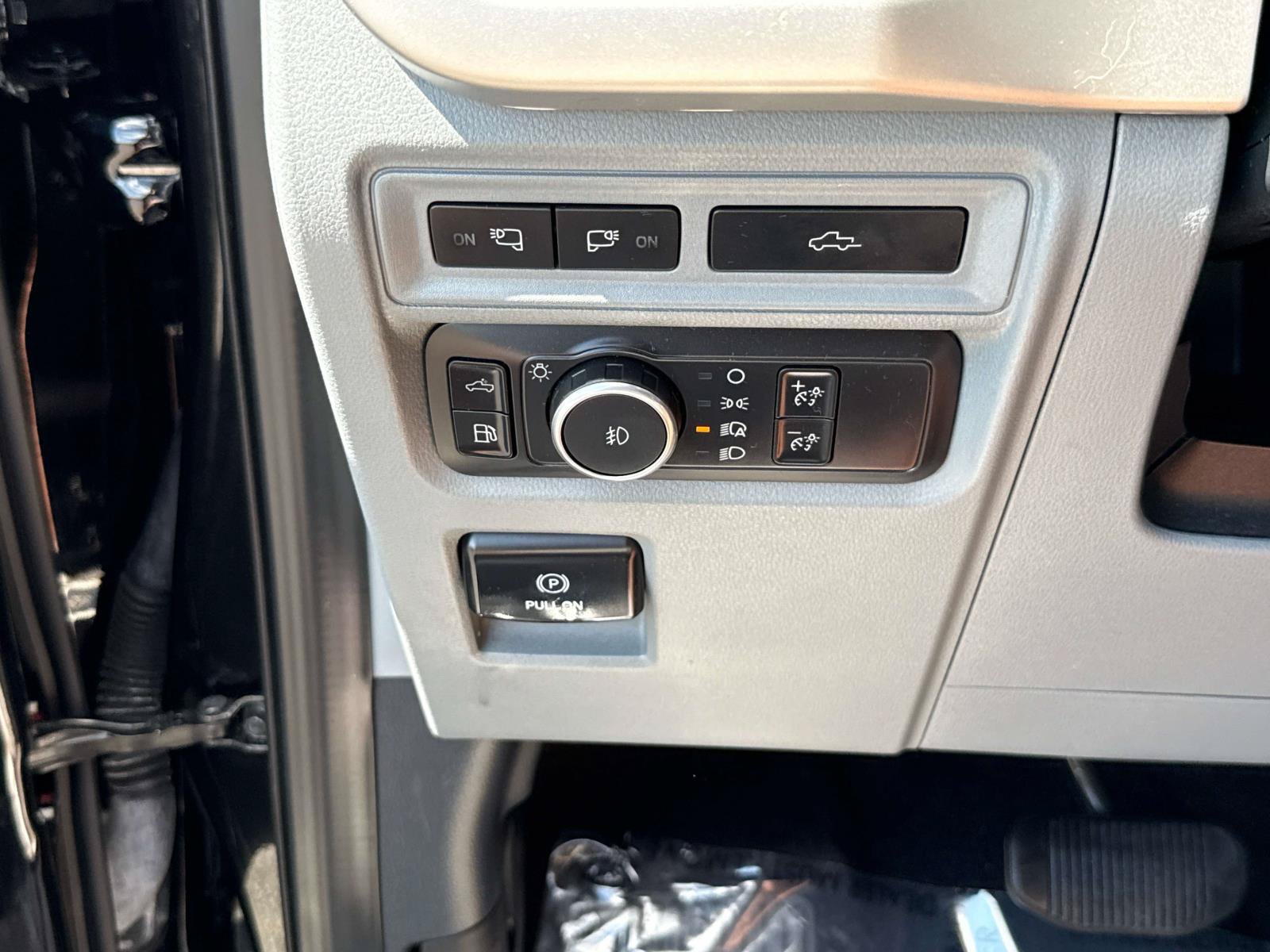Used 2021 Ford F150 XLT w/ Equipment Group 302A High AWD/4WD image 15