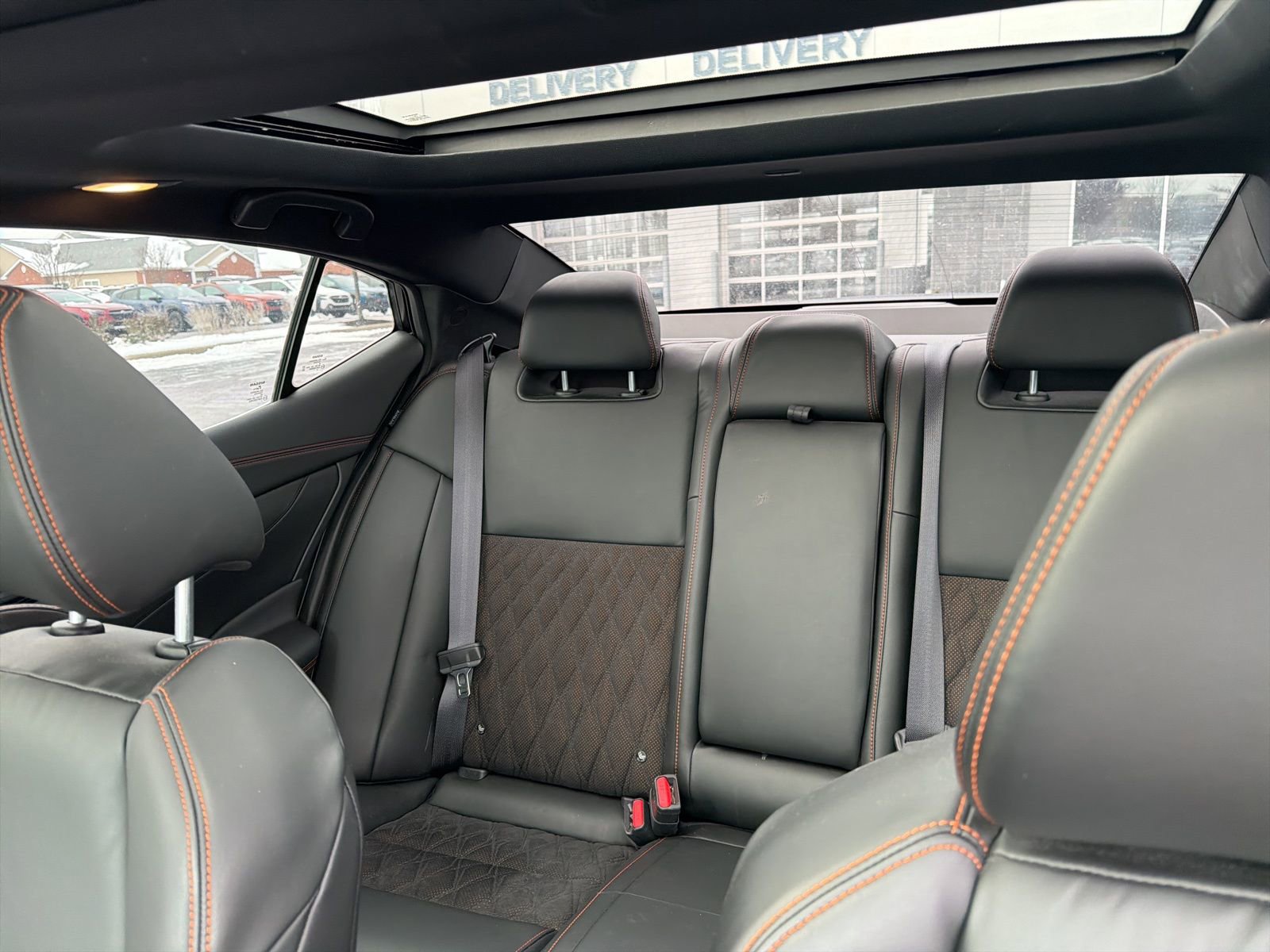 Used 2021 Nissan Maxima SR w/ Sport Mat Group image 21