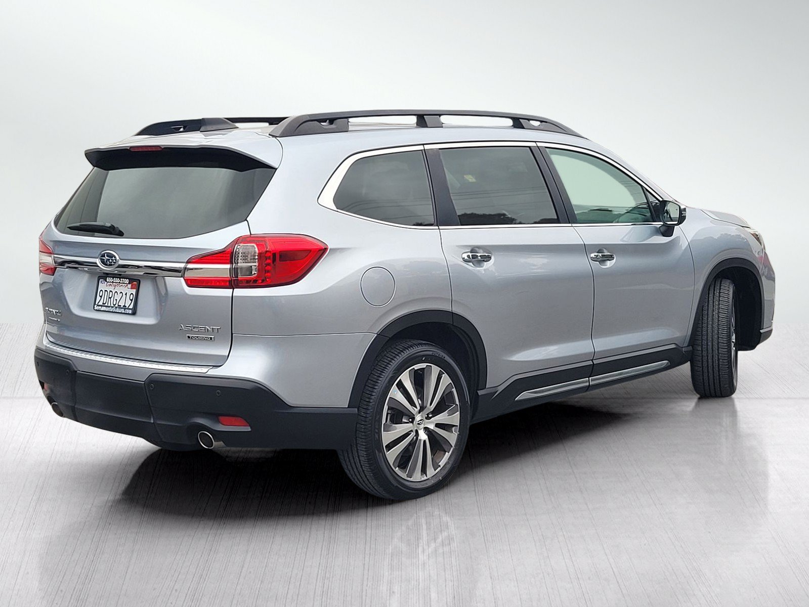Used 2022 Subaru Ascent Touring AWD/4WD image 4