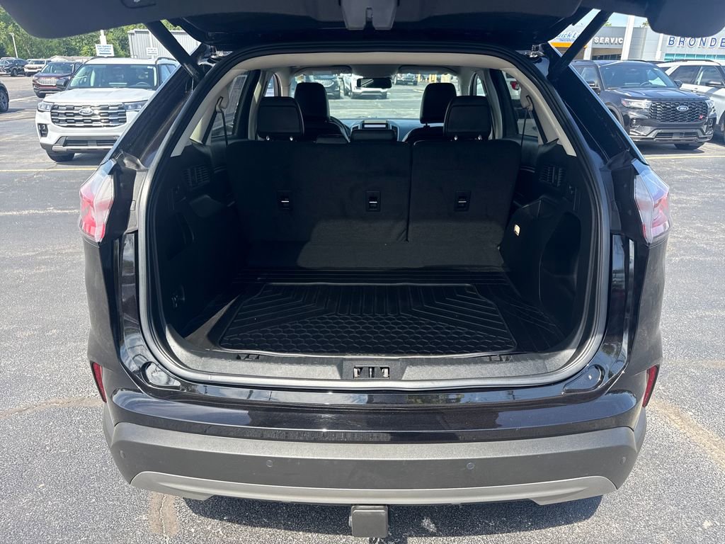 Used 2022 Ford Edge SEL w/ Convenience Package AWD/4WD image 12