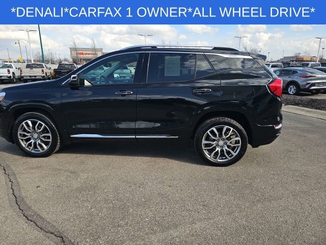 Used 2023 GMC Terrain Denali image 13