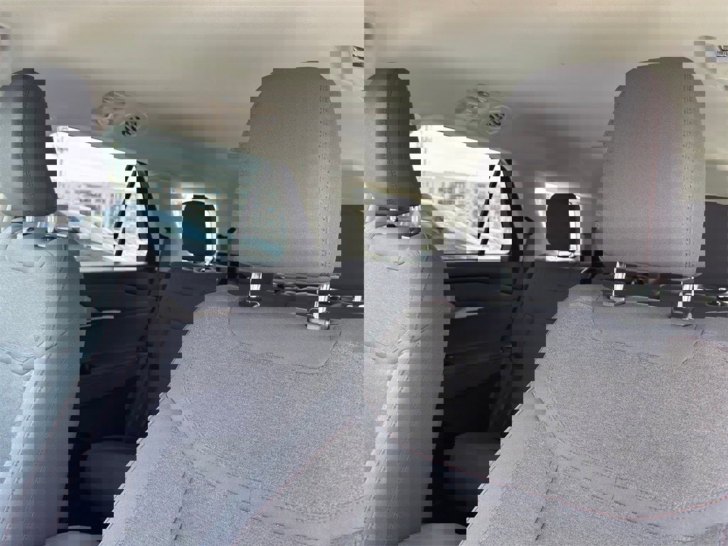 Used 2025 Ford Explorer Active image 11