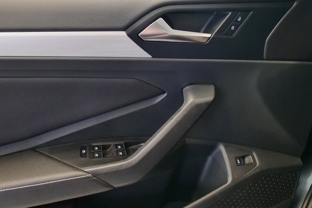 Certified 2025 Volkswagen Jetta S image 27