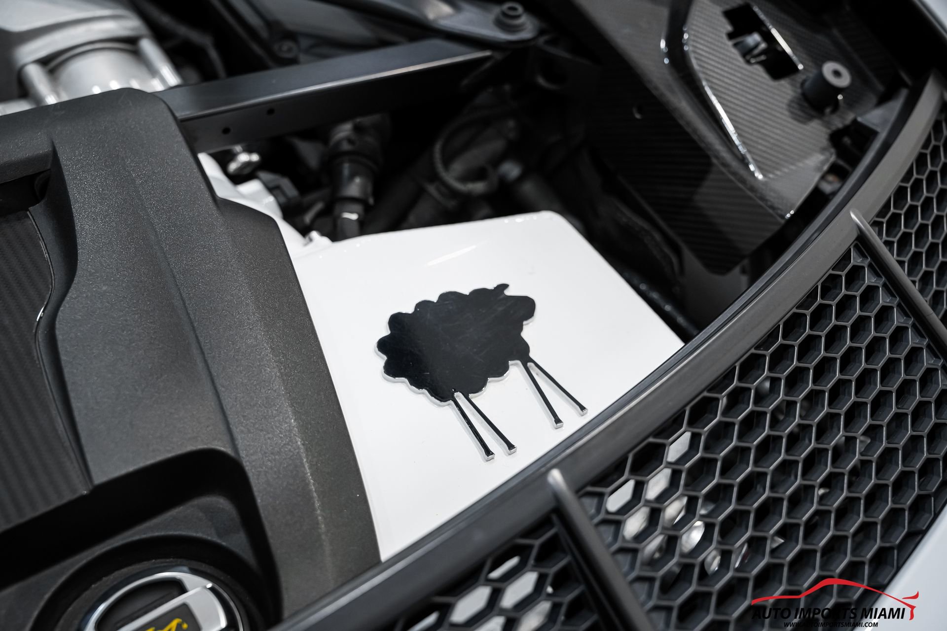 Used 2020 Audi R8 V10 w/ Carbon Exterior Package image 47