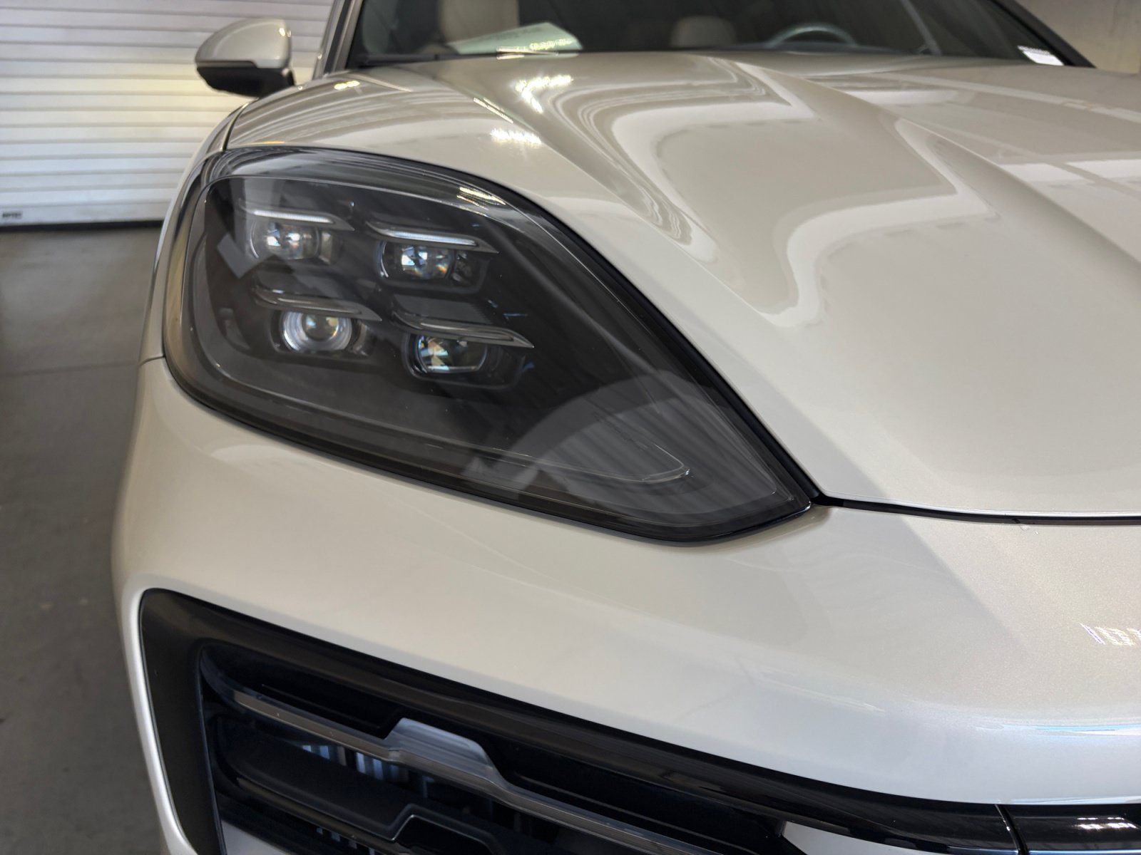 Certified 2024 Porsche Cayenne S AWD/4WD image 14