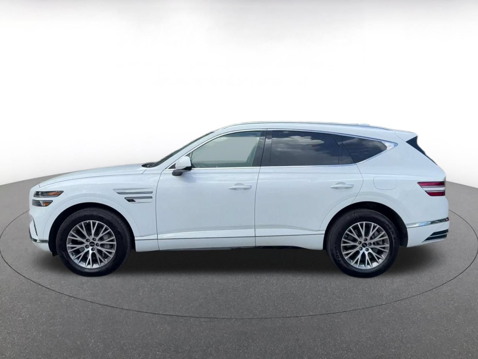 Used 2026 Genesis GV80 2.5T AWD/4WD image 8